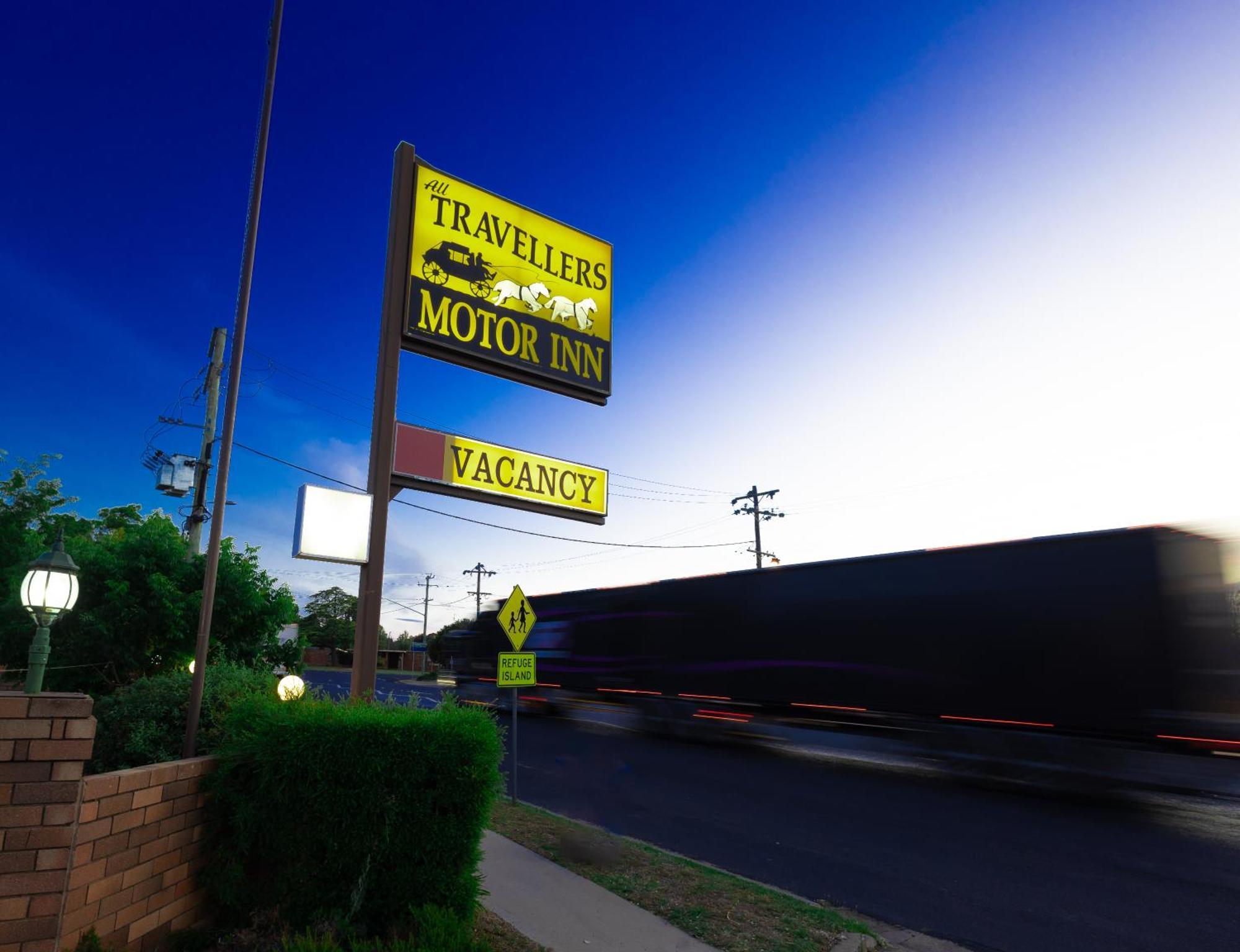 All Travellers Motor Inn Coonabarabran Eksteriør billede